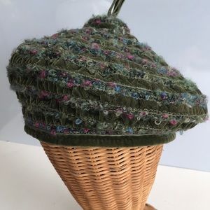 Eric Javits velvet and wool beret size 22”